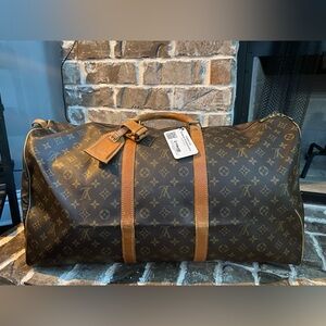 Louis Vuttion Keepall 60 Duffle Bag